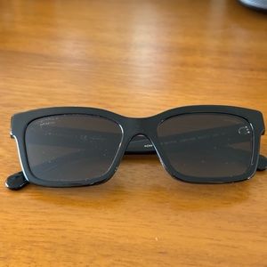 Chanel polarized Sunglasses